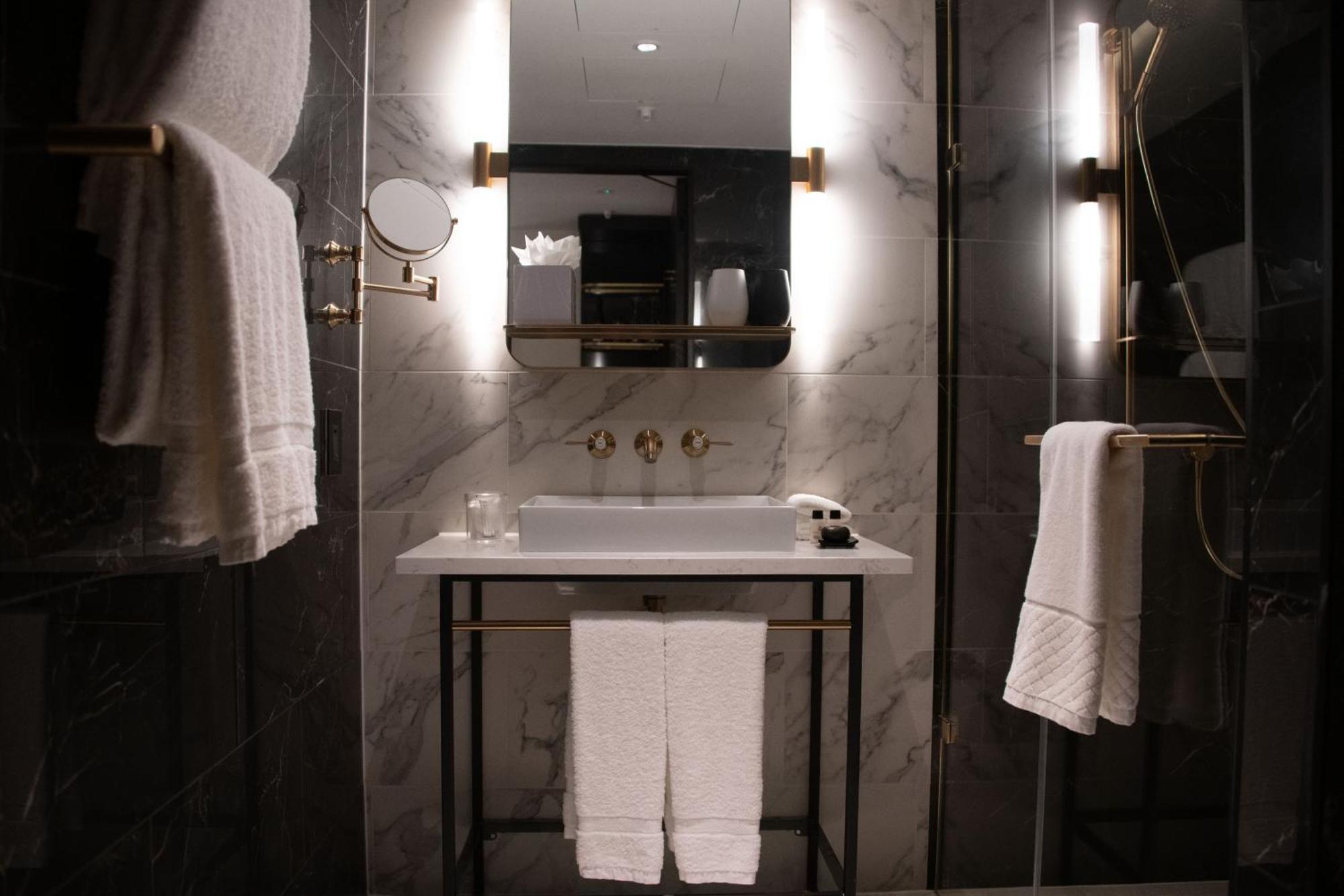The Guardsman - Preferred Hotels And Resorts Λονδίνο Εξωτερικό φωτογραφία Bathroom